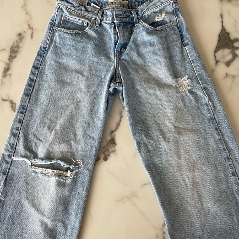 Levi's Women's Low Loose Jeans